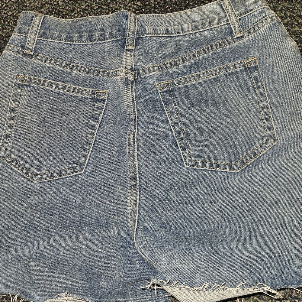 Myoursa Womans Cutoff Jean Shorts Size M - Picture 8 of 9